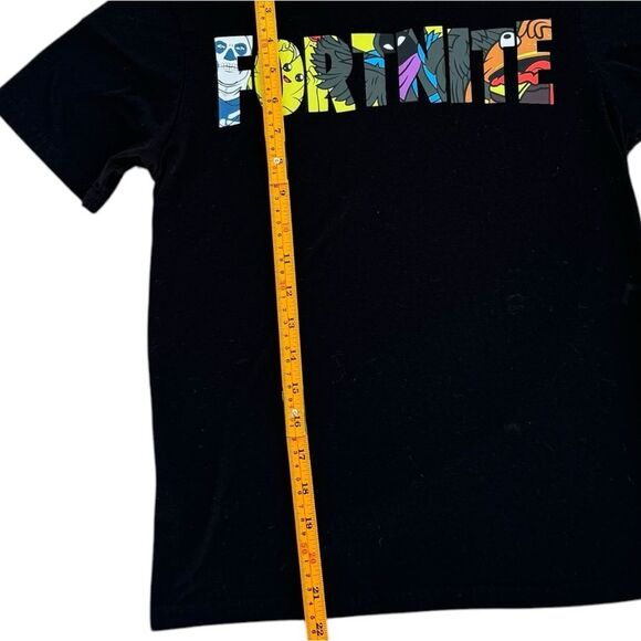 Fortnite Boys Kids Black Crewneck Short Sleeve Logo Graphic Tee. Youth Large. - Picture 6 of 7